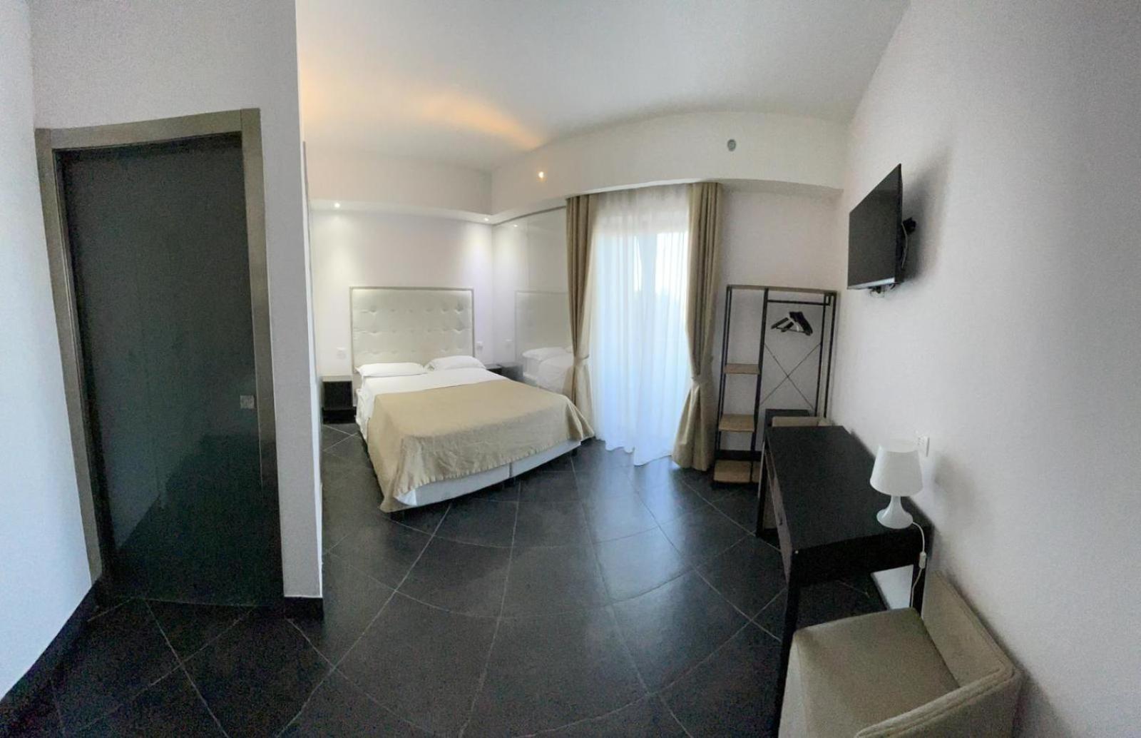 Hotel Briganti Qualiano Exterior foto